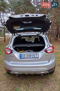 Позашляховик / Кросовер Ford Kuga 2010 в 