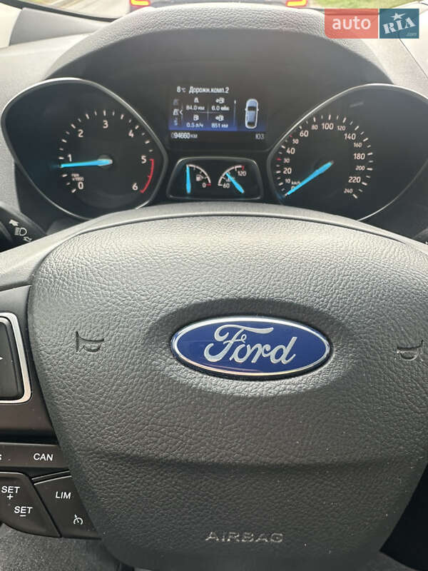 Внедорожник / Кроссовер Ford Kuga 2018 в Днепре