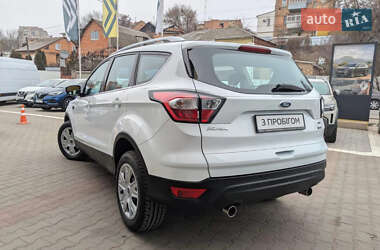 Внедорожник / Кроссовер Ford Kuga 2019 в 