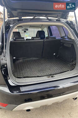 Внедорожник / Кроссовер Ford Kuga 2011 в 