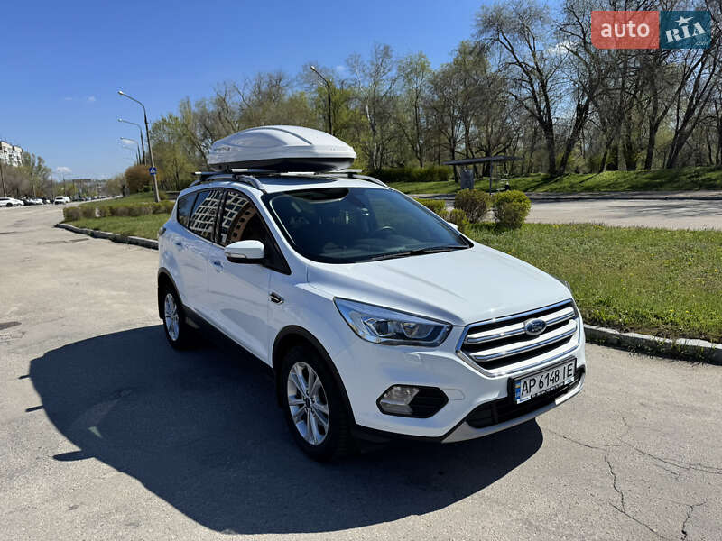 Внедорожник / Кроссовер Ford Kuga 2019 в Запорожье фото Внедорожник / Кроссовер Ford Kuga 2019 в Запорожье