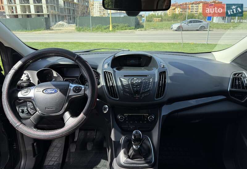 Внедорожник / Кроссовер Ford Kuga 2013 в Ужгороде