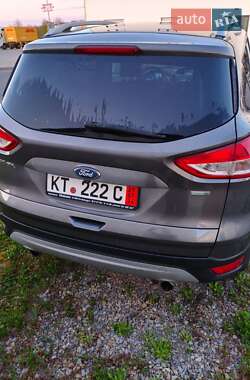 Внедорожник / Кроссовер Ford Kuga 2014 в 