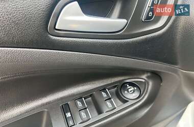 Внедорожник / Кроссовер Ford Kuga 2013 в 