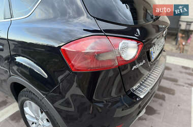 Внедорожник / Кроссовер Ford Kuga 2009 в 
