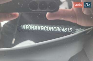 Внедорожник / Кроссовер Ford Kuga 2012 в 