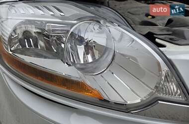 Внедорожник / Кроссовер Ford Kuga 2012 в 