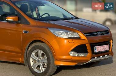 Внедорожник / Кроссовер Ford Kuga 2014 в 
