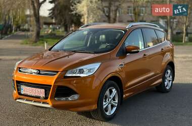 Внедорожник / Кроссовер Ford Kuga 2014 в 
