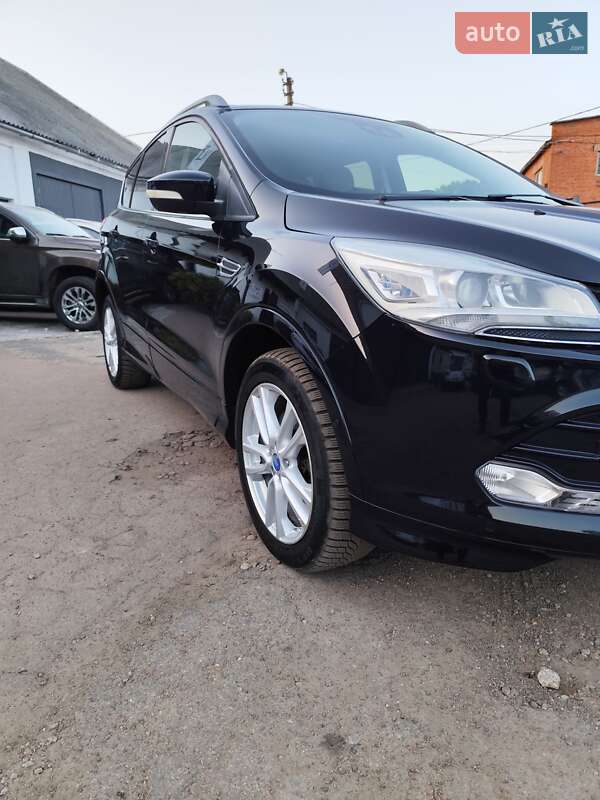 Внедорожник / Кроссовер Ford Kuga 2014 в Чернигове