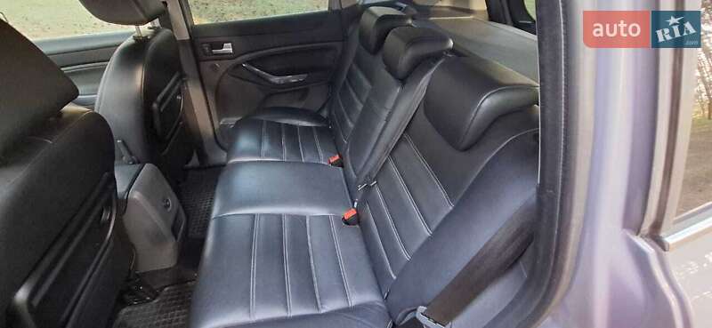 Внедорожник / Кроссовер Ford Kuga 2011 в Ахтырке