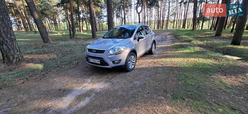 Внедорожник / Кроссовер Ford Kuga 2011 в Ахтырке