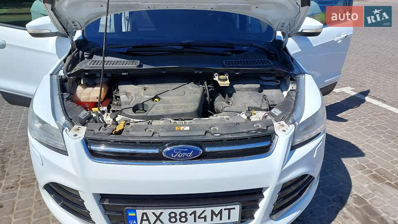 Позашляховик / Кросовер Ford Kuga 2013 в Харкові