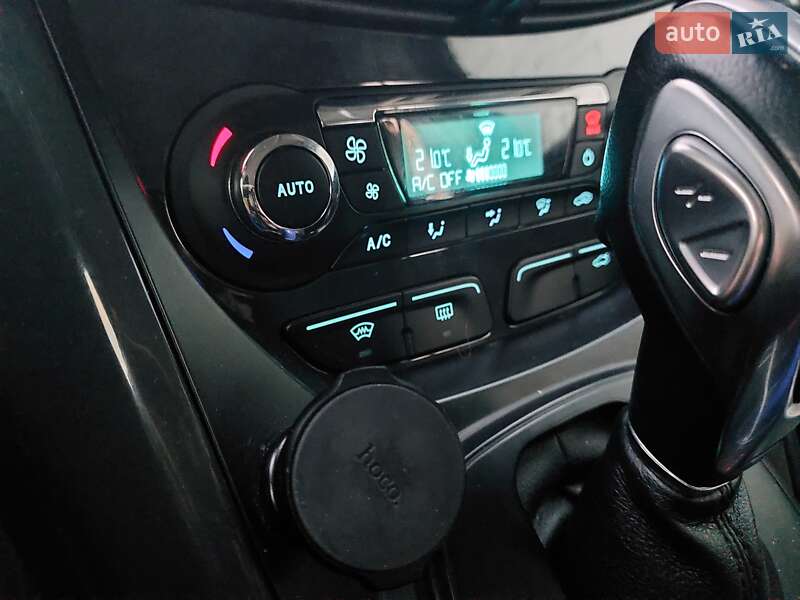 Позашляховик / Кросовер Ford Kuga 2013 в Харкові