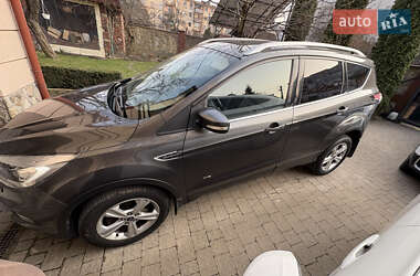Внедорожник / Кроссовер Ford Kuga 2017 в 