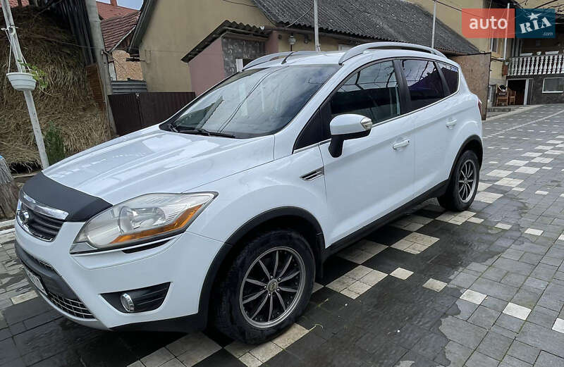 Внедорожник / Кроссовер Ford Kuga 2010 в Мукачево фото 6 Внедорожник / Кроссовер Ford Kuga 2010 в Мукачево