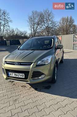 Внедорожник / Кроссовер Ford Kuga 2013 в 