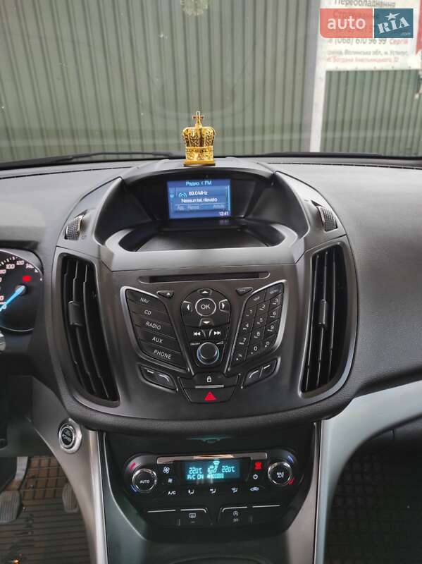 Внедорожник / Кроссовер Ford Kuga 2013 в Владимире
