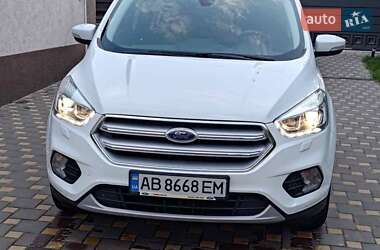 Позашляховик / Кросовер Ford Kuga 2019 в Гайсину
