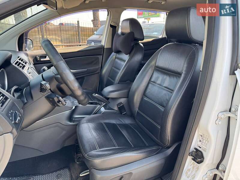 Позашляховик / Кросовер Ford Kuga 2012 в Києві