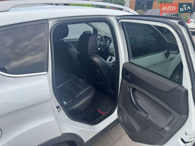 Позашляховик / Кросовер Ford Kuga 2010 в Дніпрі