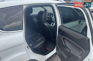 Позашляховик / Кросовер Ford Kuga 2010 в 