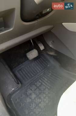 Внедорожник / Кроссовер Ford Kuga 2012 в 