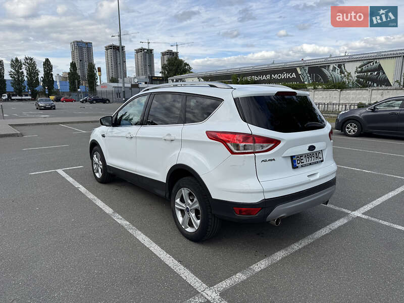 Внедорожник / Кроссовер Ford Kuga 2013 в Киеве