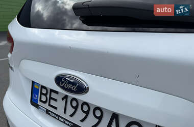 Внедорожник / Кроссовер Ford Kuga 2013 в 