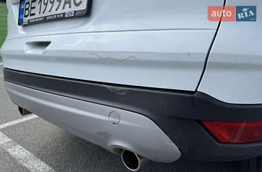 Внедорожник / Кроссовер Ford Kuga 2013 в 