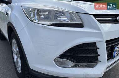 Внедорожник / Кроссовер Ford Kuga 2013 в 