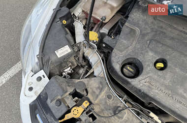 Внедорожник / Кроссовер Ford Kuga 2013 в 