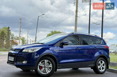 Позашляховик / Кросовер Ford Kuga 2013 в 