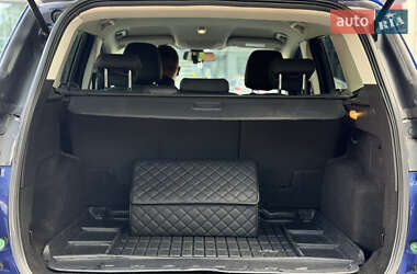 Позашляховик / Кросовер Ford Kuga 2013 в 