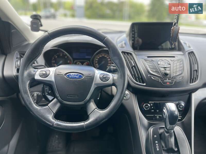 Позашляховик / Кросовер Ford Kuga 2013 в Тернополі