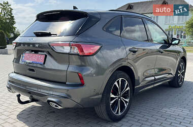 Внедорожник / Кроссовер Ford Kuga 2020 в 