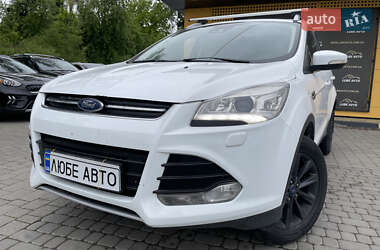 Позашляховик / Кросовер Ford Kuga 2016 в Львові