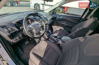 Внедорожник / Кроссовер Ford Kuga 2013 в 