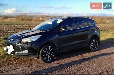Внедорожник / Кроссовер Ford Kuga 2013 в 
