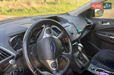 Внедорожник / Кроссовер Ford Kuga 2013 в 