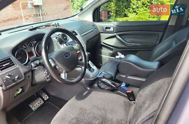 Внедорожник / Кроссовер Ford Kuga 2012 в 
