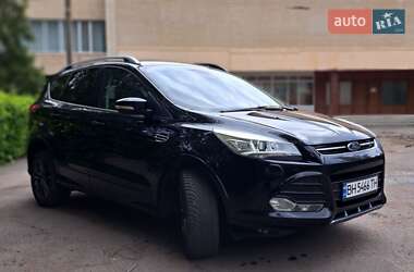 Внедорожник / Кроссовер Ford Kuga 2016 в 