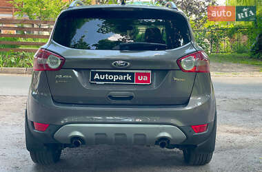 Позашляховик / Кросовер Ford Kuga 2012 в 