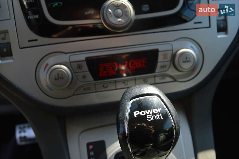 Внедорожник / Кроссовер Ford Kuga 2012 в Одессе