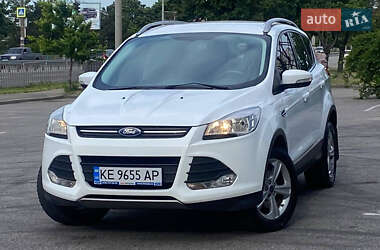 Внедорожник / Кроссовер Ford Kuga 2013 в 