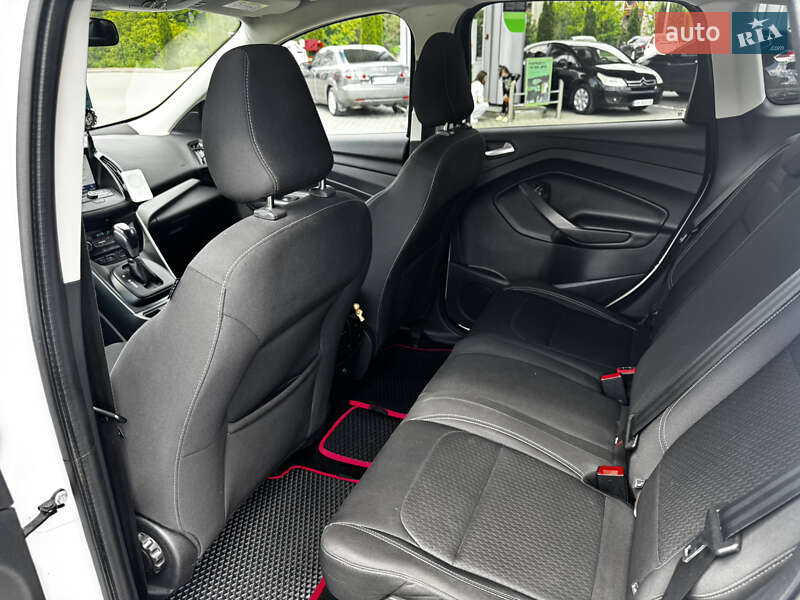 Внедорожник / Кроссовер Ford Kuga 2018 в Житомире