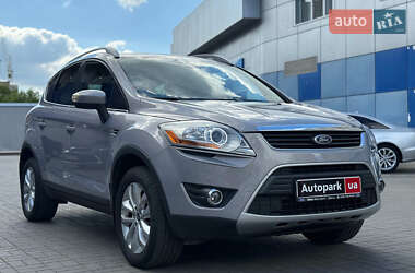 Позашляховик / Кросовер Ford Kuga 2011 в 