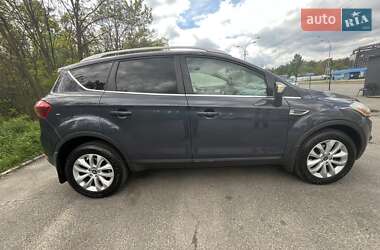 Внедорожник / Кроссовер Ford Kuga 2011 в 