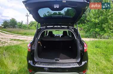 Внедорожник / Кроссовер Ford Kuga 2012 в 