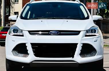Внедорожник / Кроссовер Ford Kuga 2013 в 
